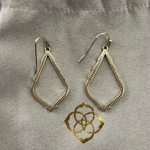 Kendra scott gold Sophia drop earrings